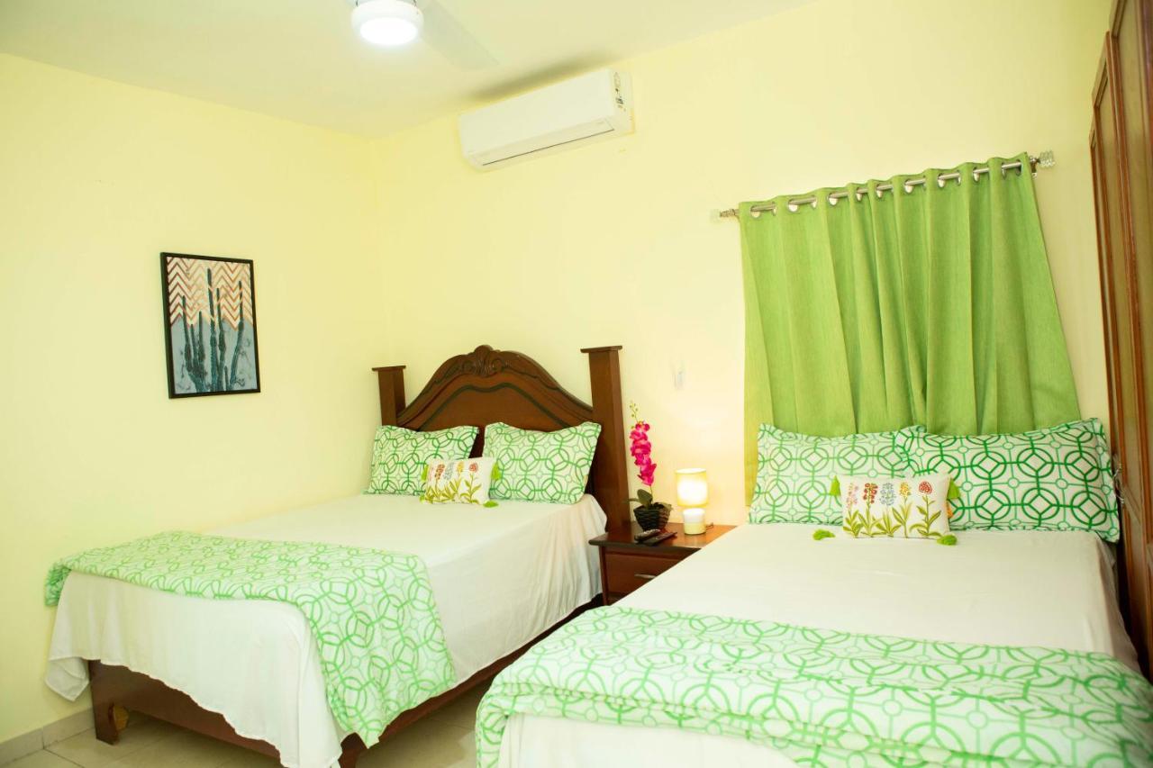 Hotel Enrique I Gazcue, Bed And Breakfast Santo Domingo Exterior foto