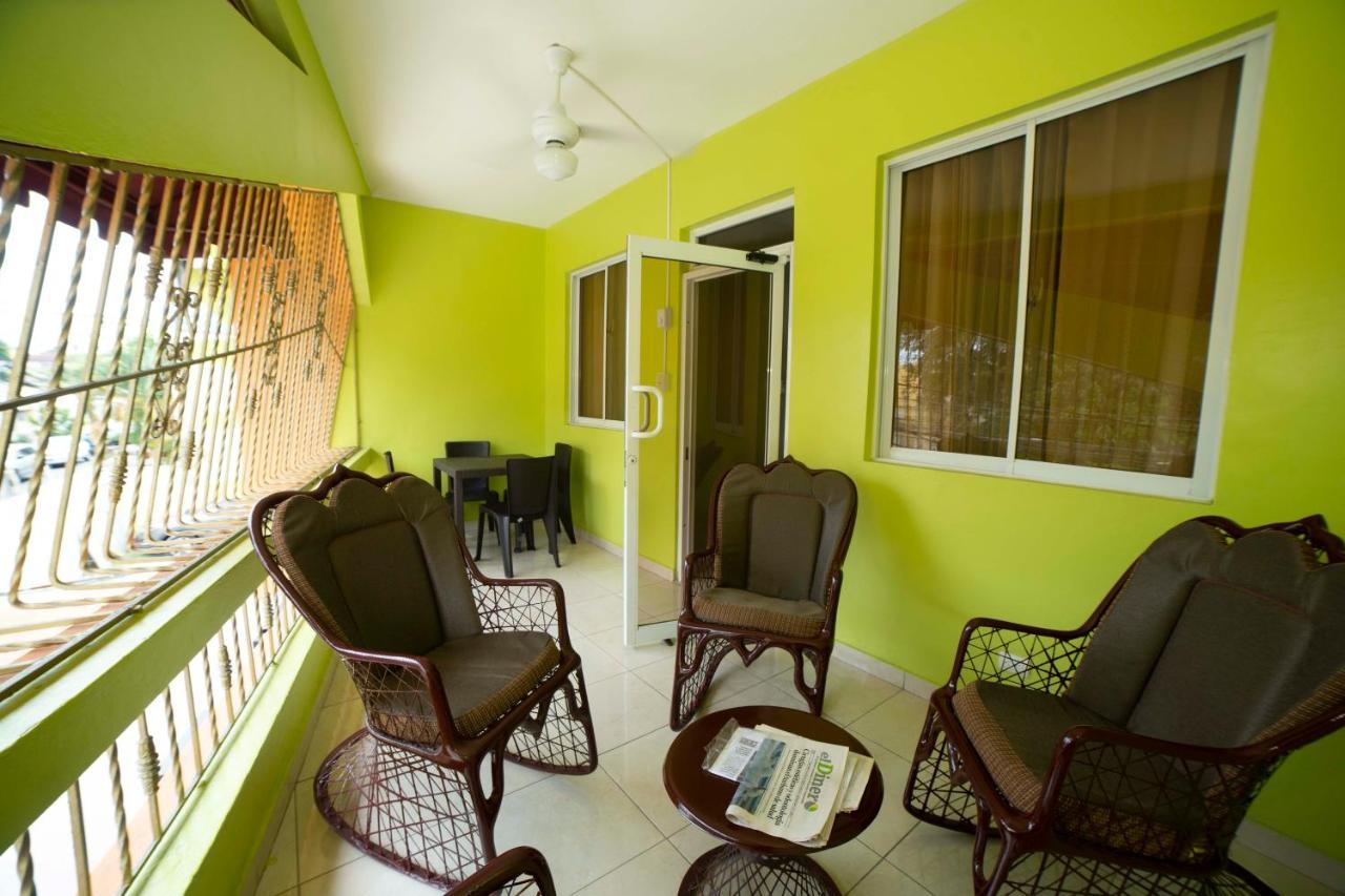 Hotel Enrique I Gazcue, Bed And Breakfast Santo Domingo Exterior foto