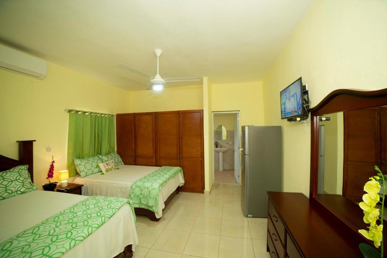 Hotel Enrique I Gazcue, Bed And Breakfast Santo Domingo Exterior foto