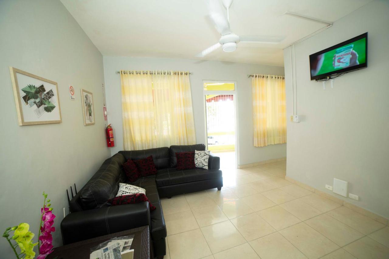 Hotel Enrique I Gazcue, Bed And Breakfast Santo Domingo Exterior foto